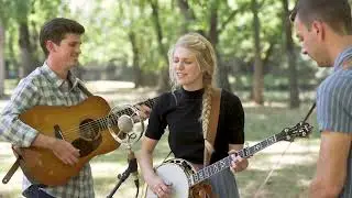 Julianne, Come On Home - The Petersens (LIVE)