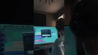 Ariana Grande Djents??