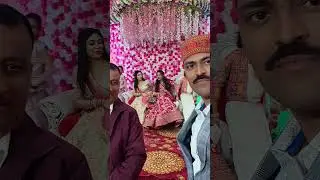 Lal ghaghra#reels #funny #shorts#viralreels #youtubeshorts #youtubeshorts @upwalabrother