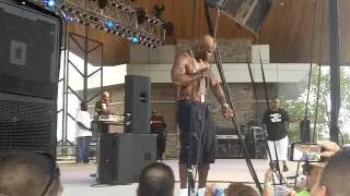 Naughty by Nature pays tribute to Tupac