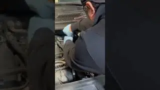 Ford explorer throttle body replacement #mechaniclife #shortshorts #automobile #shortsvideo