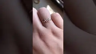 leaves ring
