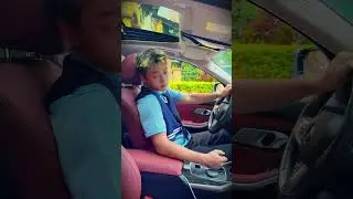 Male police officers actually sleep while driving?#Short #Officer Rabbit #angel