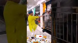 छिंटा लगे आरती का ।।पूज्य महंत श्री ओमेन्द्र जी महाराज #मनौना_धाम #shortsfeed #manaunadham