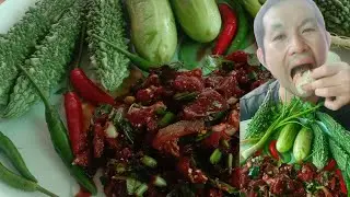 ก้อยเนื้อขมๆแก้มมะระขี้นกใหญ่โคตรๆ แซ่บแซ่บ #food #อ้าย channel