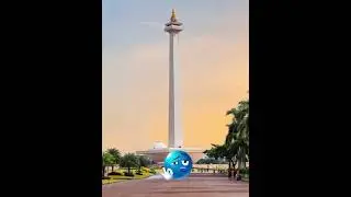 Monas vs Menara Eiffel malam hari
