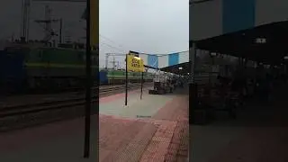 HATIA RAILWAY STATION #indianrailways#shorts#viralshort#shubhamsinha#yt#india#trending#hatia#ranchi