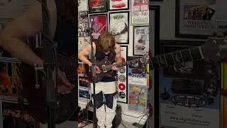 Infinite Guitar sustain