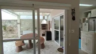 CASA PÉ NA AREIA A VENDA NA PRAIA DE JUQUEHY