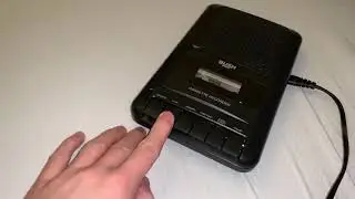 Bush Portable Cassette Player / Recorder KCS-317 - Quick In-Action Review