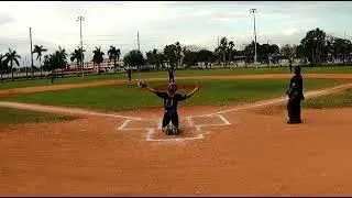 iMater Charter Knights VS Hialeah Thoroughbreds Sping Season Fran HD 2023