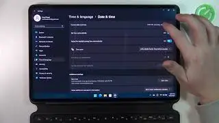 HUAWEI MateBook E Windows 11 - How To Change Date & Time Settings
