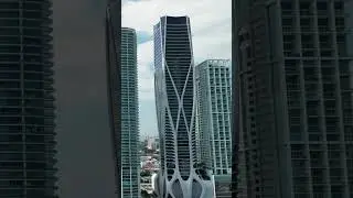 Exploring Miami's Stunning landmarks with the DJI Mini 3 Pro 🌴🛳️☀️