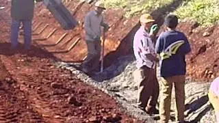 construção de canaleta em br