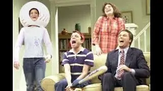 Звезда SNL вспоминает, как зрителям не понравился скетч, который вызвал у актеров приступы смеха:...