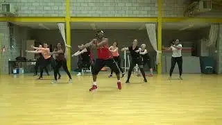 The officer (feat. bobso architect & hosai)  Zumba with Iho