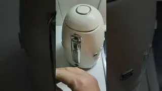 чайник smeg сломался спустя 2 года