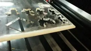 High speed CO2 laser wood cutting machine . CNC laser cuttting machine