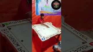 Carrom King 👑 #CarromShots #CarromPlay #CarromTricks #CarromChallenge #shorts