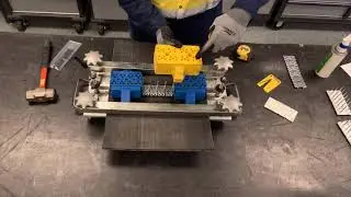 Flexco® BR™ Rivet Solid Plate Installation (Hammer)