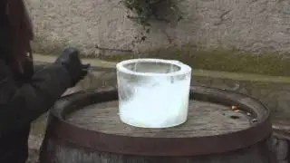 Gartentipp: Eislichter verzaubern Terrasse und Garten