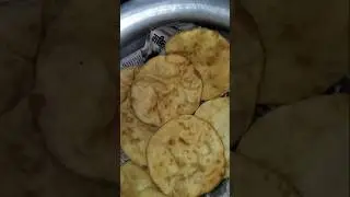#naan#naanpuri#chole#chola#youtubeshorts#trendingshorts#subscribe#support#like#best#food#foodlover