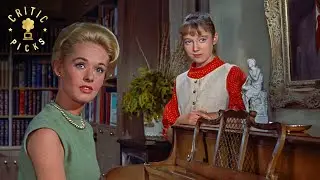 Meeting The Peculiar Brenner Family (Tippi Hedren) | The Birds