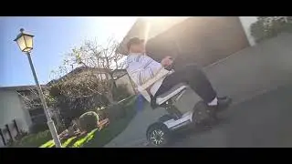 Bangbang Wheelchair model Robooter x Travel along the beach in the New Zealand