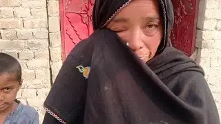 The widowed mother began to cry because of the troubles at home||Please help them||🥺🙏