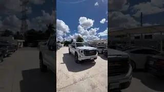 GMC Sierra AT4 a&ntilde;o 2023