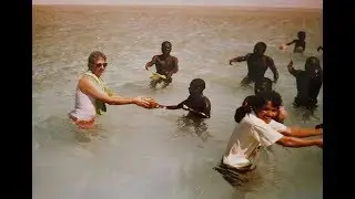 North Sentinel Island | First Indian T. N. Pandit Contact Sentinelese