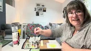 Watercolour Wednesday painting journal #watercolor #painting #art #flowers #craft #journal 