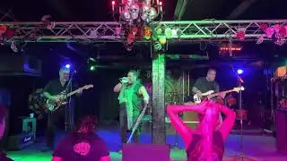 UnchainedSA  - (Van Halen Tribute) &ndash; Atomic Punk &ndash; Bonds Rock Bar &ndash; San Antonio &ndash; 25 Mar 23