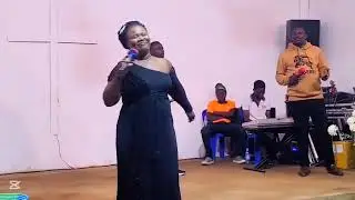Mumbejja Miriam Mugabi Live Worship 🎤✨ | Singing & Praising God with &ldquo;Nawulidde&rdquo; 🙌🎶