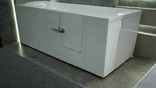 IMPRESSION - walk-in bathtub for multi-generational family