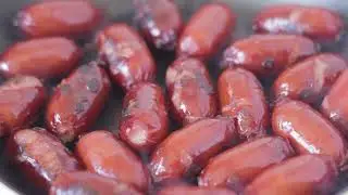 10 hours of sizzling sausages sound &mdash; Soothing food sounds for relax and relieve stress