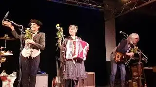 VickiKristinaBarcelonaBand - Hold On (24.09.2021, Laboratorium, Stuttgart)