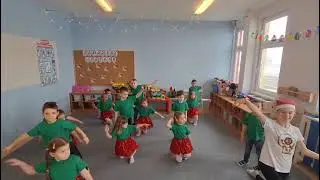 Roar Dance - świąteczny występ. Grupa S&oacute;wek. 