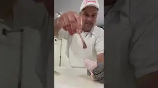 Desossa da coxa e sobrecoxa de frango! #desossa #sourts #