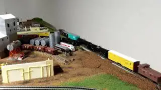 September 2024 HO Locomotive Review: Life Like Proto 1000 Southern Pacific SW9 Diesel