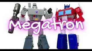 This Megatron Toy Has a Secret...!