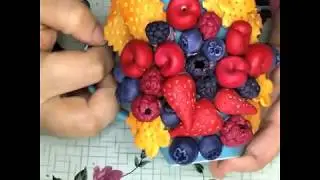 طريقة تزيين مج بفاكهة من الصلصال الحراري  #صلصال_حراري..Diy polymer clay mug decoration with fruit