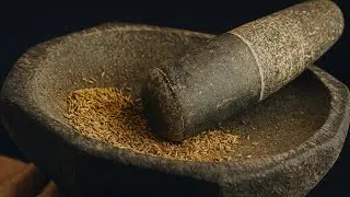 ASMR | Cumin Seeds Grinding in Traditional Stone Grinder