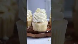 White Chocolate Cupcakes