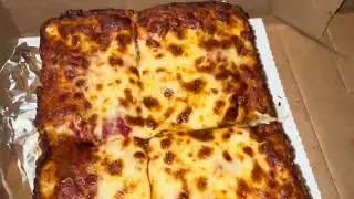 Trying Jets pizza for the first time 