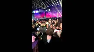 [ BTS ] JUNGKOOK mobbed at SPEAK YOURSELF Concert in PARIS