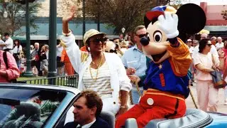 Disney-MGM Studios Star of the Day Motorcade & Handprint Ceremony 1992 w/Nichelle Nichols, Star Trek