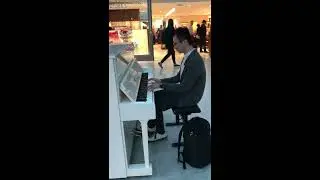 el vals catartico by DiceKEY Akhanev @ Paris CDG Airport （パリ・シャルル・ド・ゴール空港）