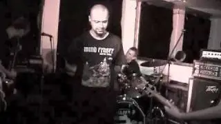 Armour of Contempt part 1 @ Birdsnest