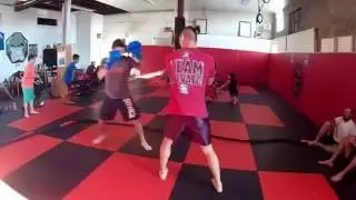 Alex Sosa Training at Evolu&ccedil;&atilde;o Thai MMA Academy in Toronto